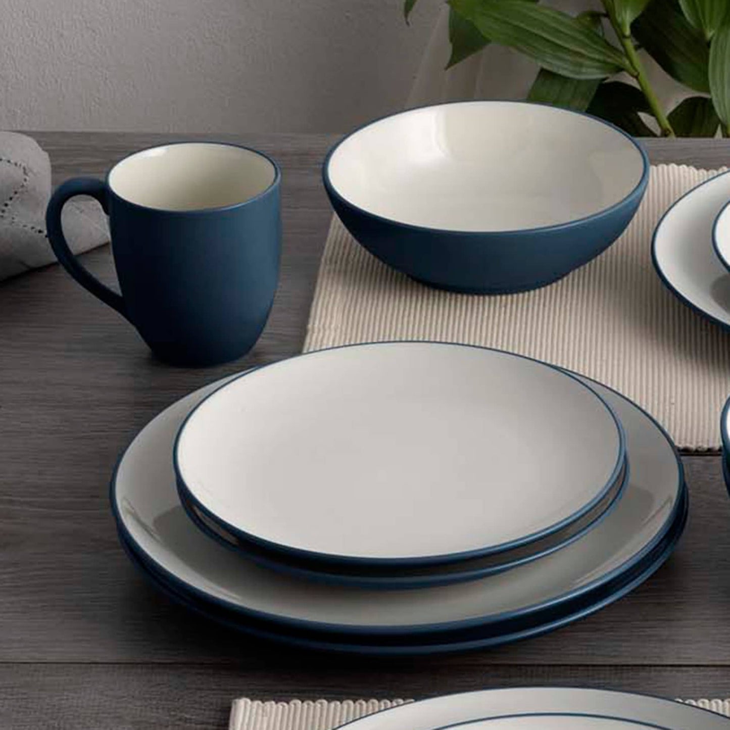 Service de table Noritake Colorwave 16 pièces, service pour 4 personnes