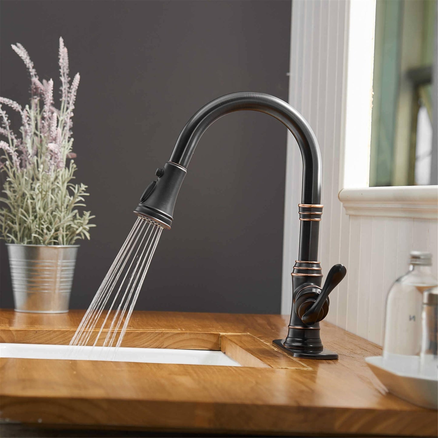 Robinet de cuisine à tirette, poignée unique, robinet d'évier de cuisine moderne à un trou avec douchette extractible, robinet de lavabo avec plaque de pont