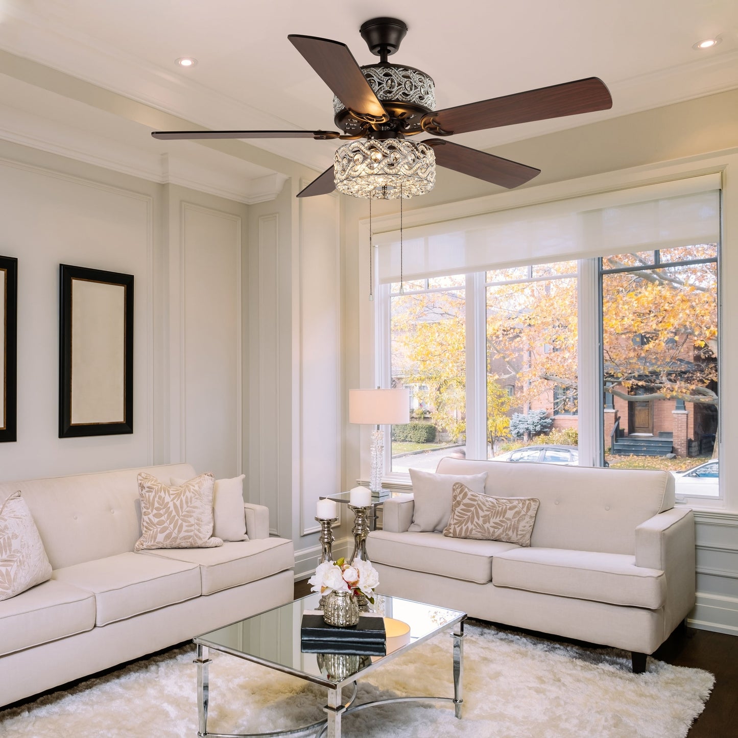 Ventilateur de plafond à DEL River of Goods Olivia, finition bronze huilé/cristal, 52 pouces - 52L x 52W x 18.25H - 52L x 52W x 18.25H