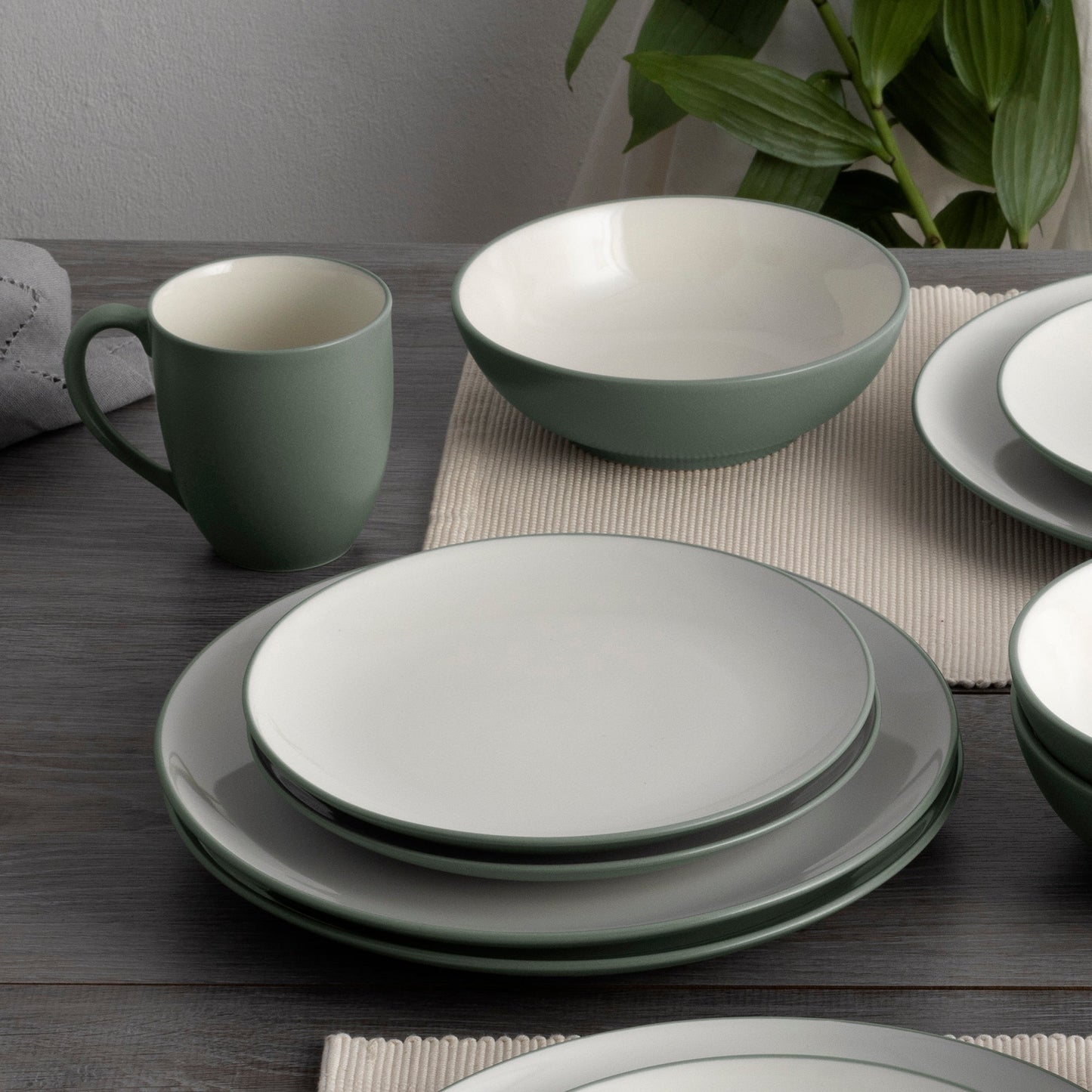 Service de table Noritake Colorwave 16 pièces, service pour 4 personnes
